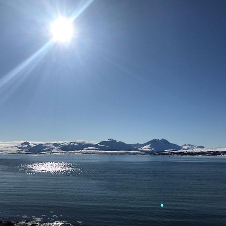 Your Home Away From Home, Apartment 2 Tromsø Exteriör bild